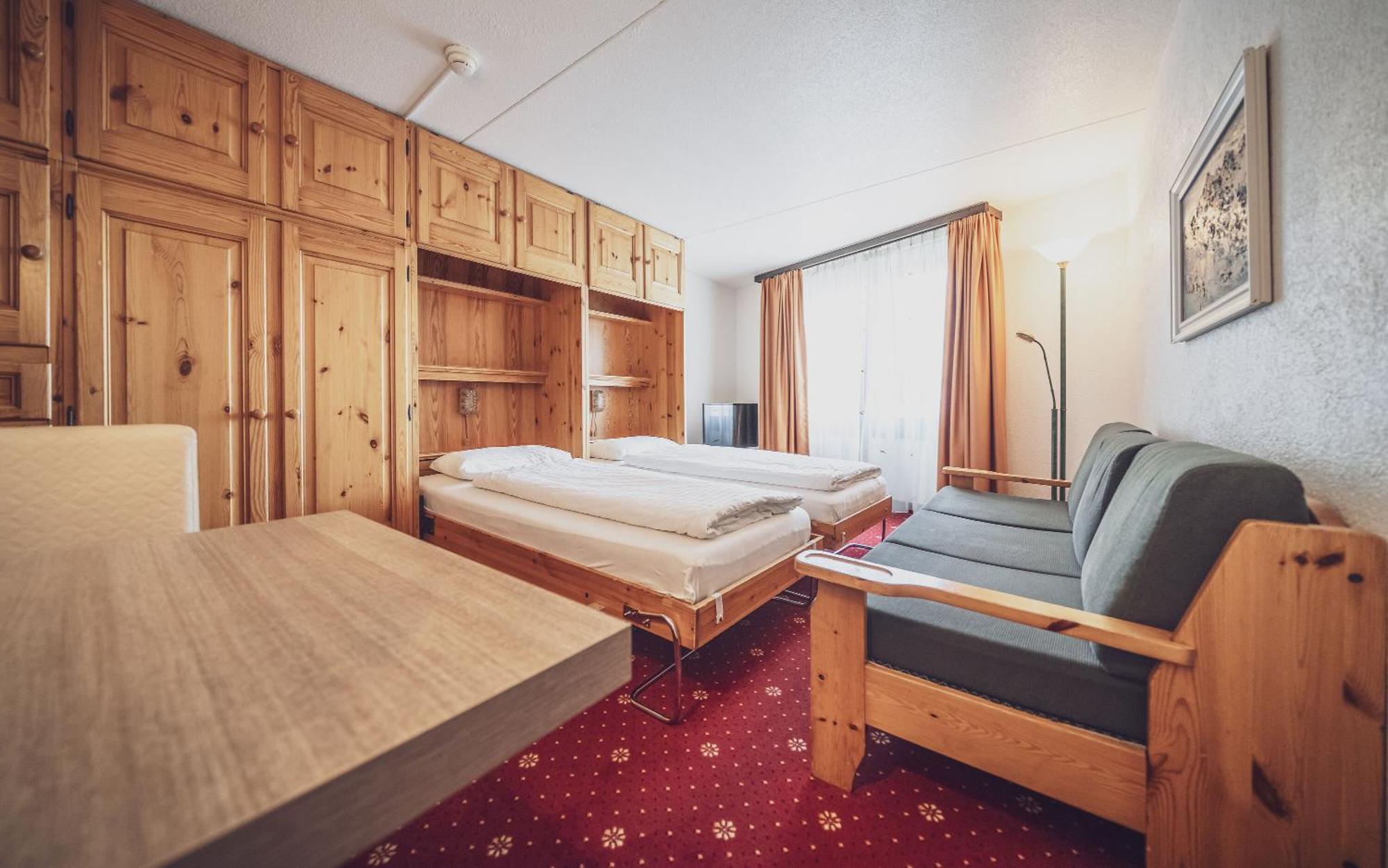 Hotel Club Only - By Mountain 3*