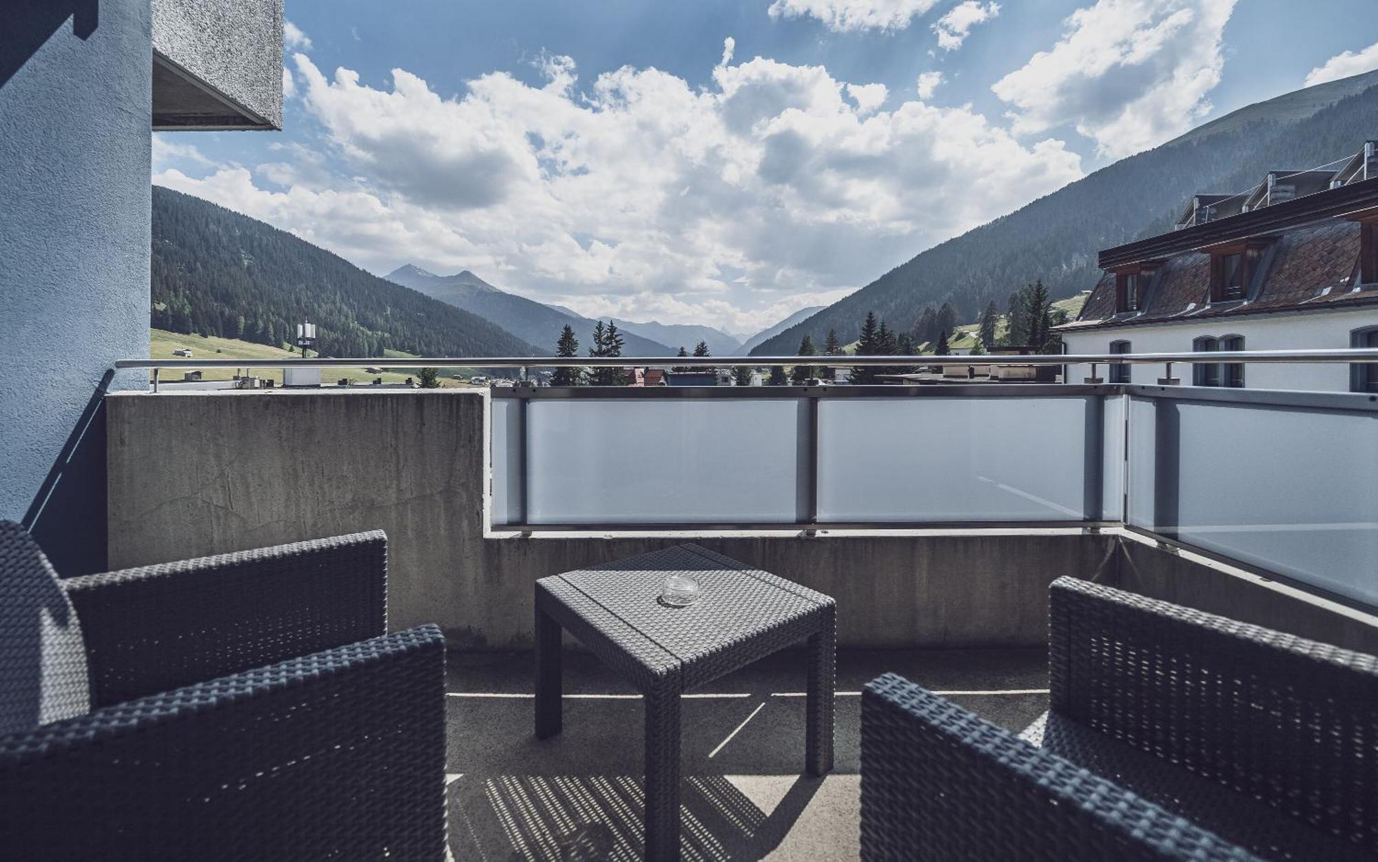 Club Only - By Mountain Hotel 3*
