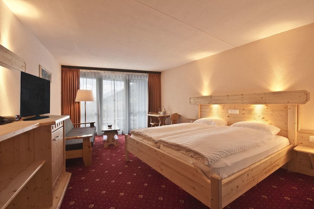 Club Only - By Mountain Hotel 3*