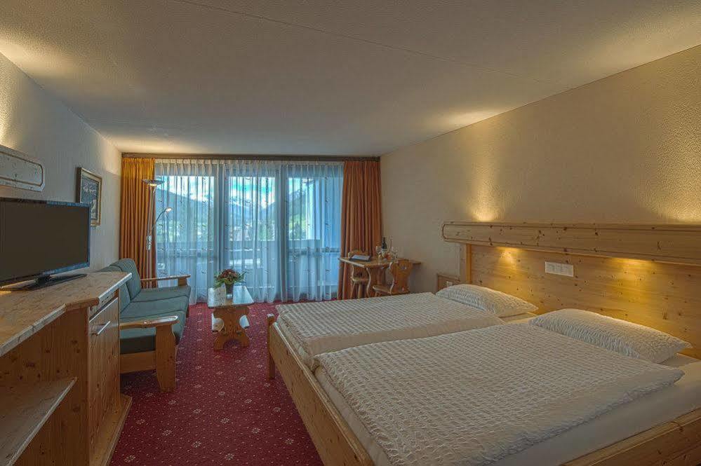 Club Only - By Mountain Hotel 3*